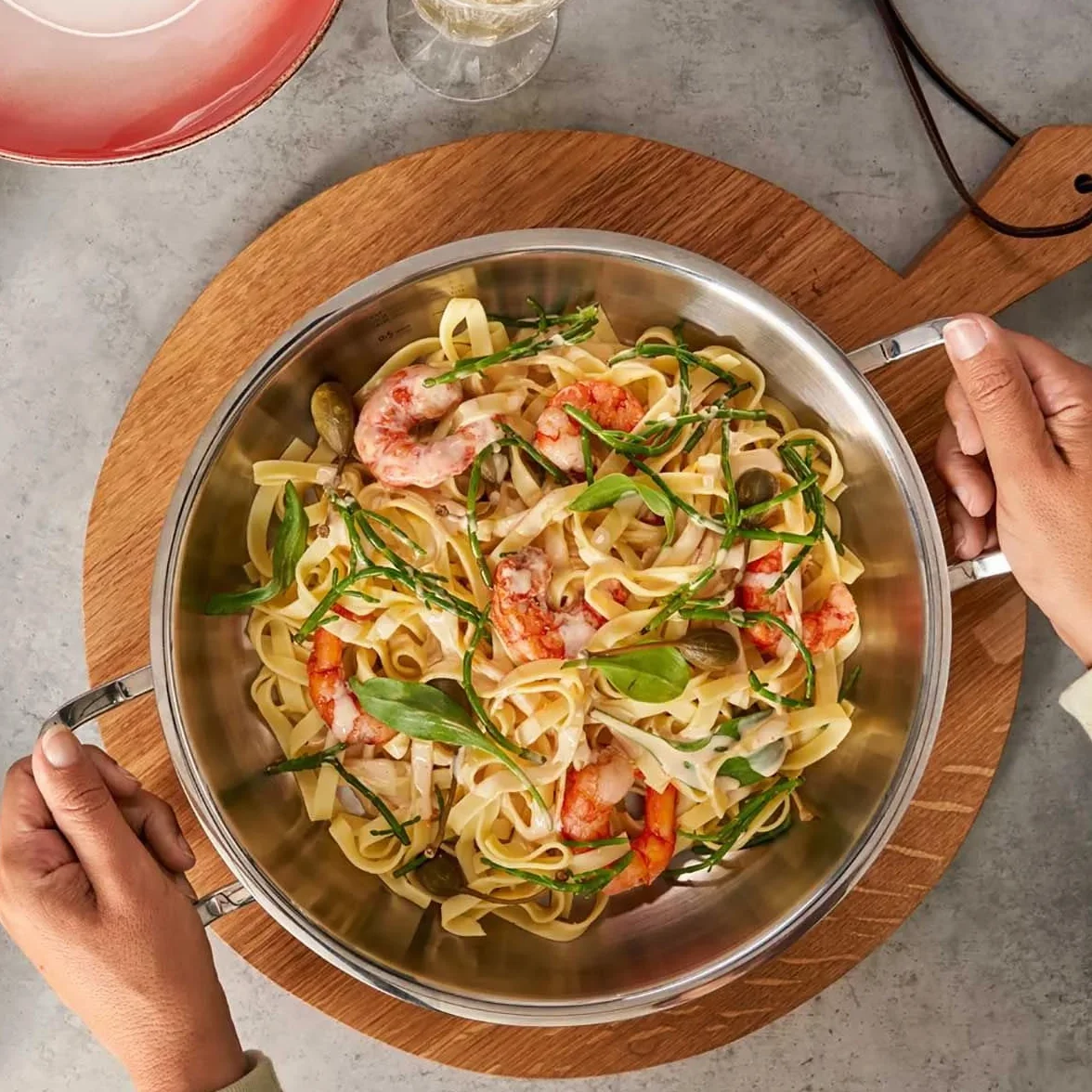 Fissler Original,Profi Collection Padella da portata in acciaio inox 3L, 28 cm, padella tonda con coperchio alto, bordo alto, senza rivestimento, per cottura a induzione