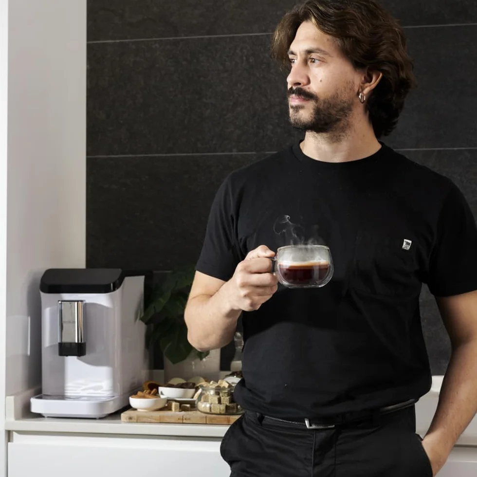 Cecotec Macchina da Caffè Superautomatica Cremmaet Macchia White. 1350 W, Thermoblock, Pompa di Pressione da 19 bar, Sistema Plug&Play, Serbatoio di Caffè con Macinacaffè Integrato