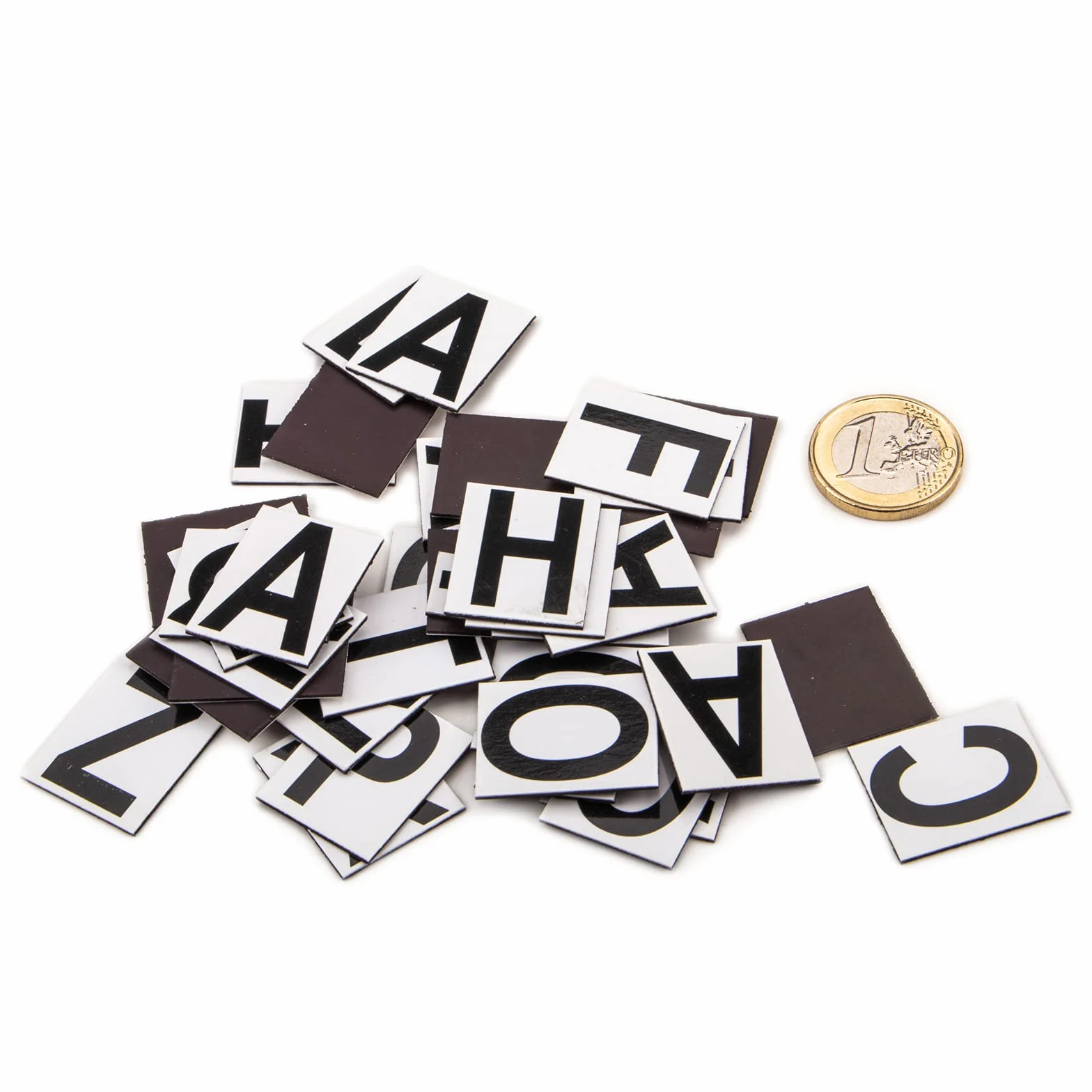 Magnets4you - Set di lettere magnetiche, 240 caratteri, lettere magnetiche, con caratteri speciali, per scuola, lavagna, lavagna magnetica