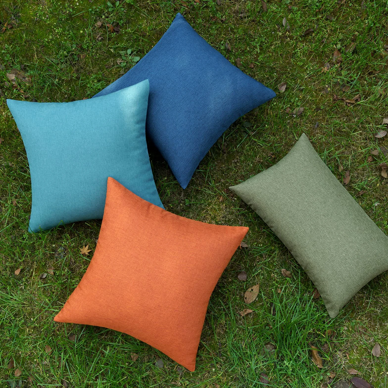 EMEMA Federe Cuscini Impermeabili per Divano in Lino Camera da Letto Copricuscini all'Aperto Esterno per Soggiorno Balcone Decorativi Federa Elegante e Moderna 2 Pezzi 30x50cm Blu Chiro