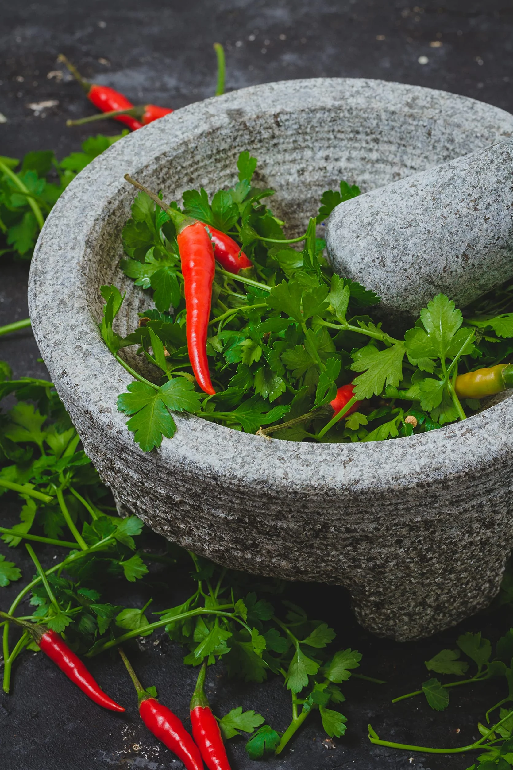 KitchenCraft World of Flavours Molcajete / Set di Pestello e Mortaio in Granito, Stile Messicano - Grigio