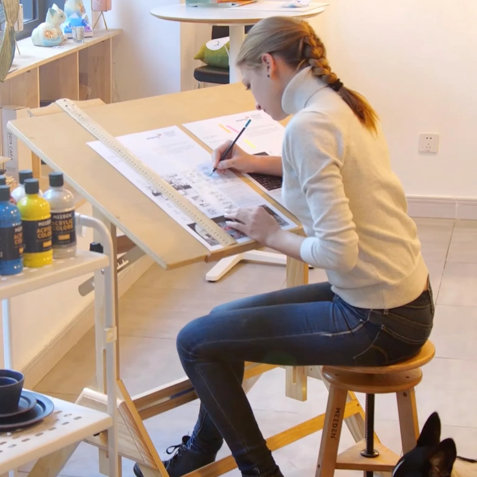 MEEDEN Tavolo da Disegno in Legno Massello, Scrivania da Disegno, Scrivania da Studio, Tavolo con Altezza Regolabile e Piano Inclinabile per Opere D'arte, Grafica, Lettura