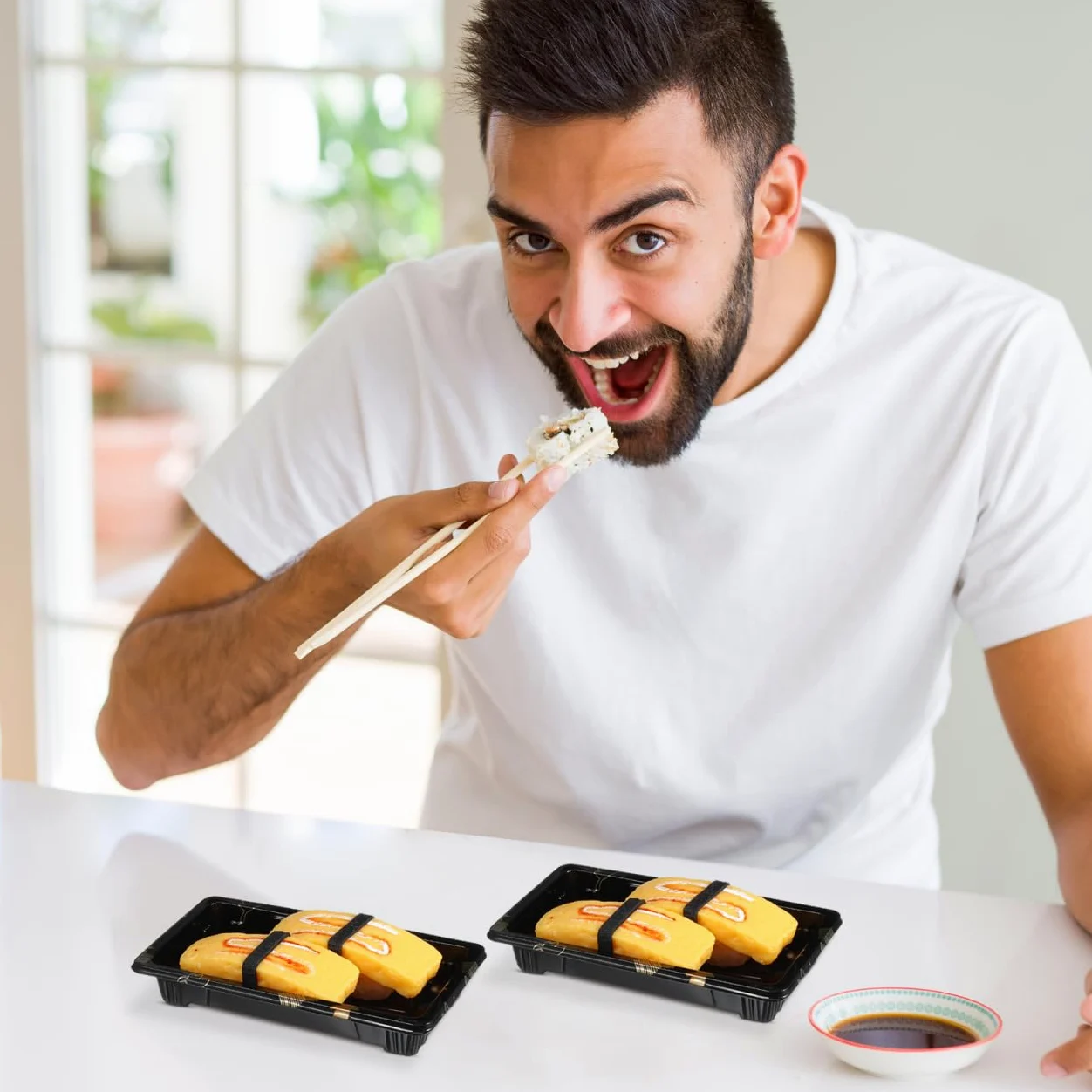 DOITOOL 50 contenitori usa e getta per sushi, per preparare i pasti, contenitori usa e getta, con coperchio, contenitori per alimenti per cucina, ristorante