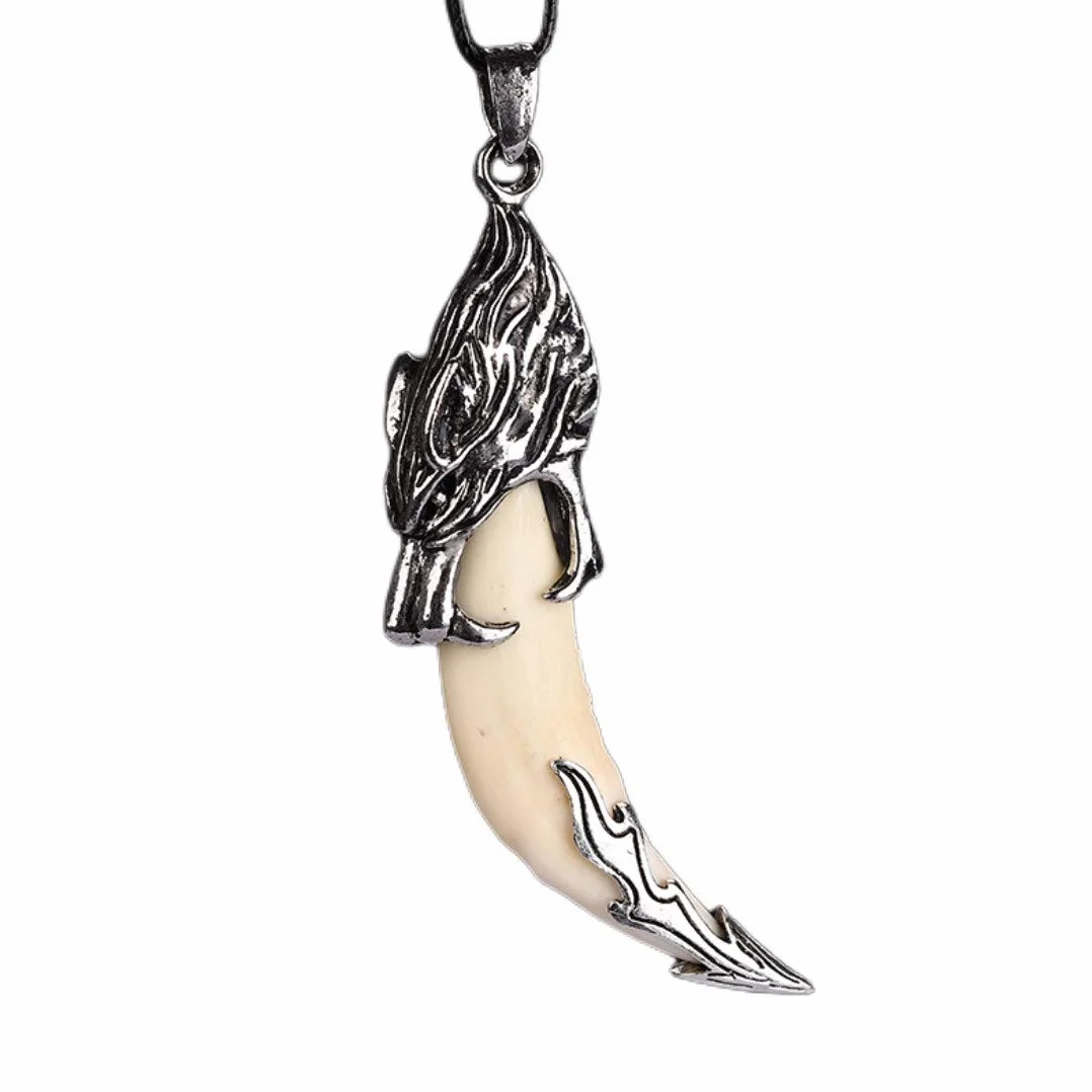 Collana uomo argento stile vintage ciondolo Dente di lupo 62 mm