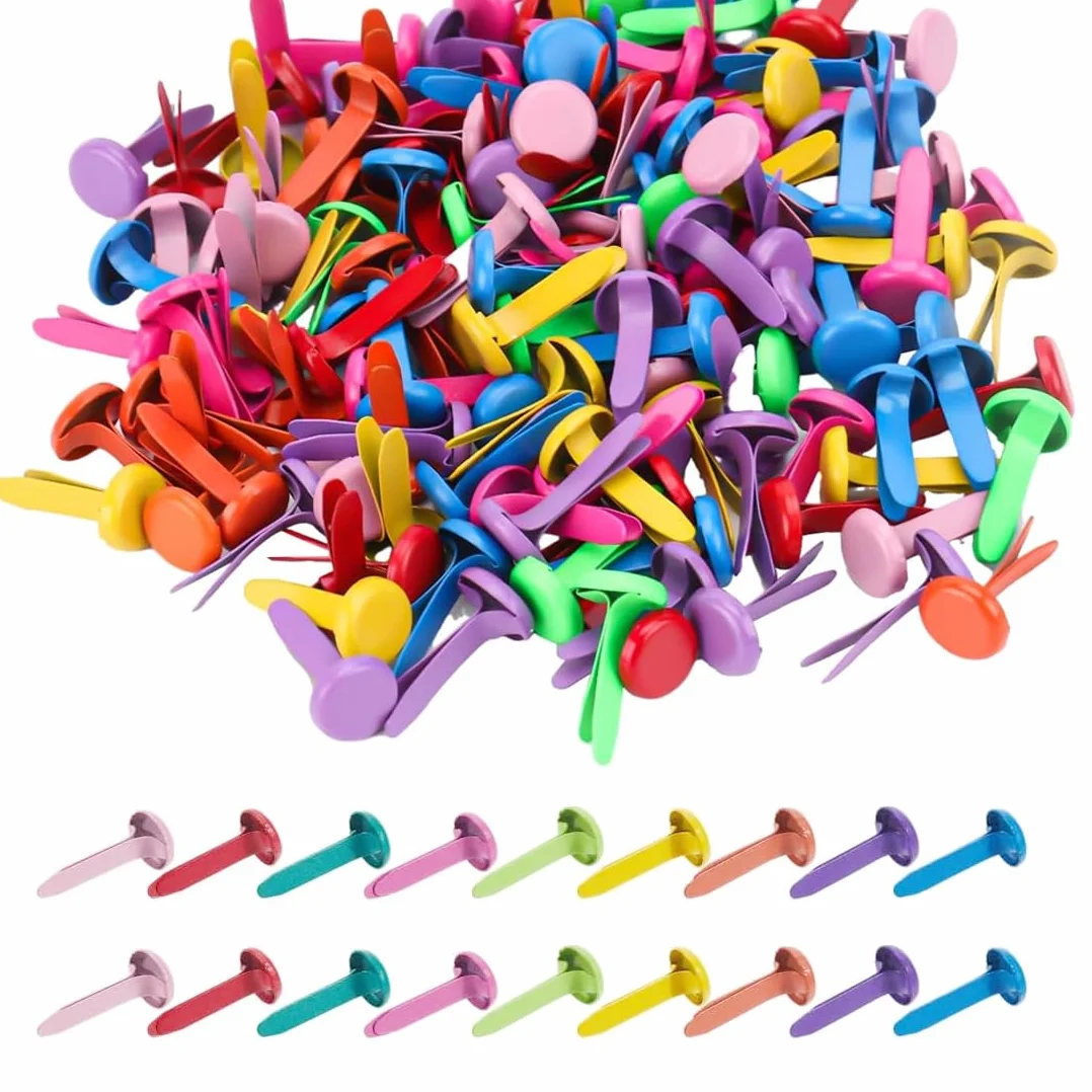 Fermacampioni Piccoli 100 Pezzi Colorati in Metallo per Scrapbooking DIY