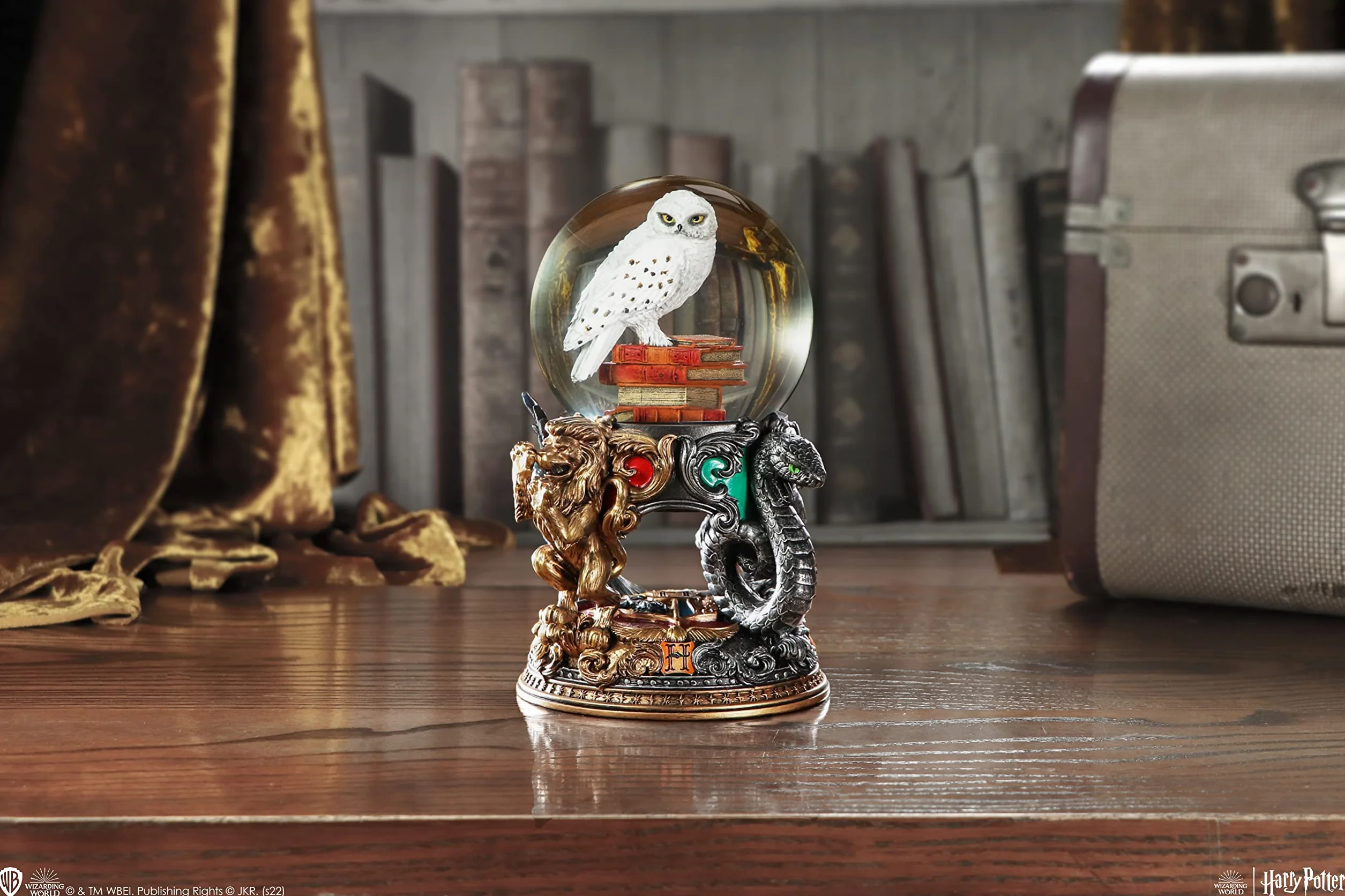 Nemesis Now Harry Potter Hedwig Snow Globe, multicolore con licenza ufficiale, 18,5 cm