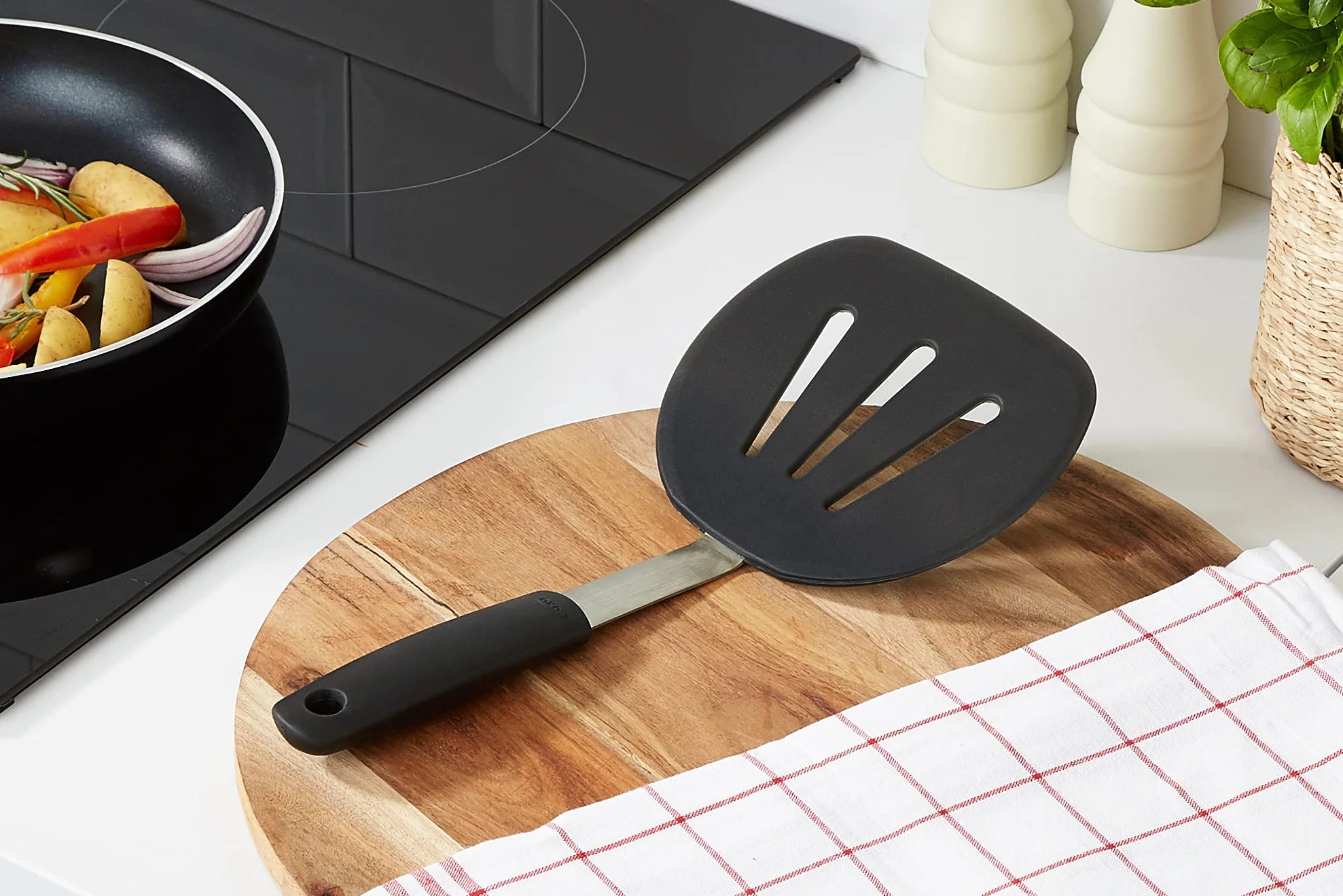 Oxo Good Grips Paletta Per Pancake Flessibile In Silicone, Nero