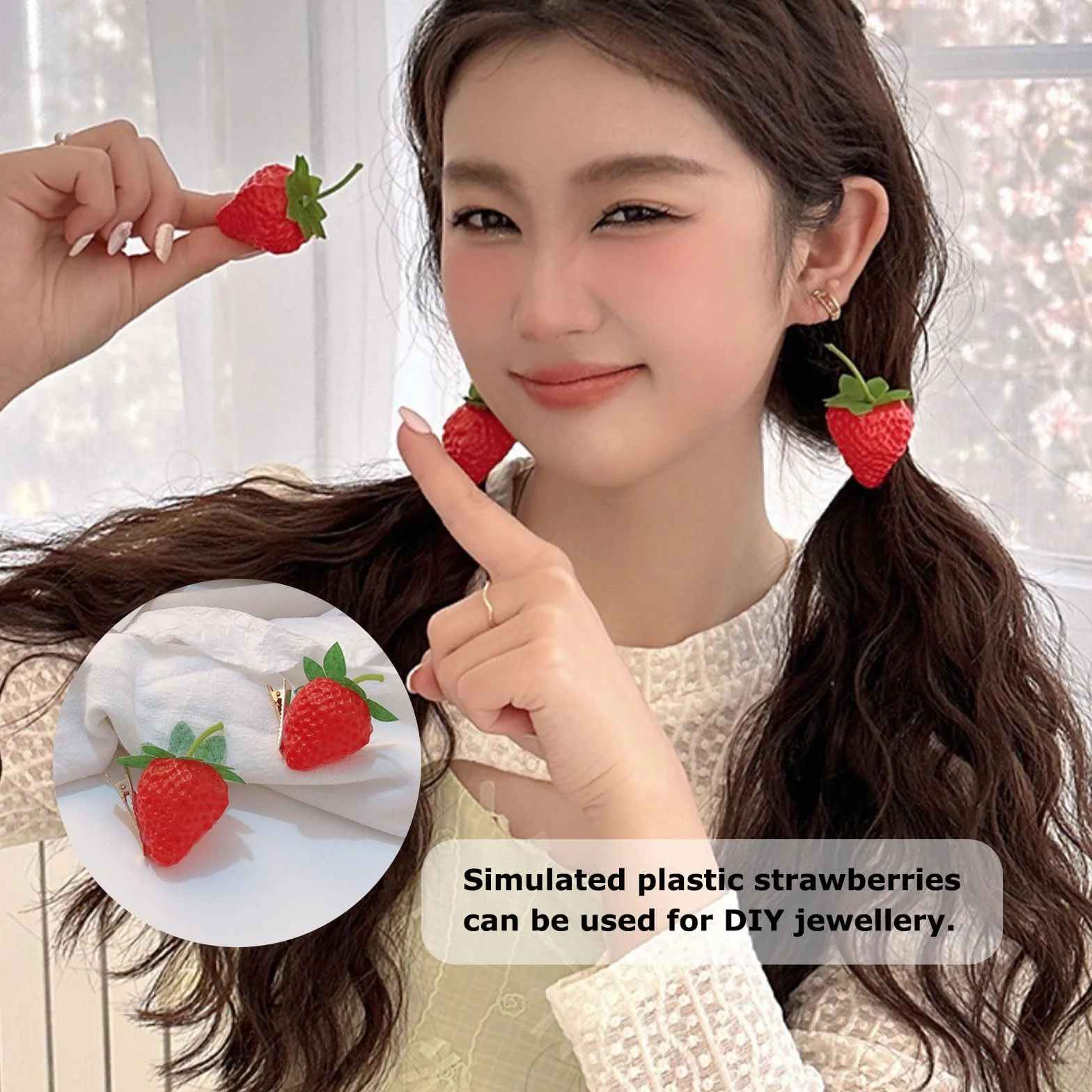 Fragola Artificiale Finta 30 Pezzi, Fragole Realistiche Rosse di Plastica per Decorazione Casa Cucina