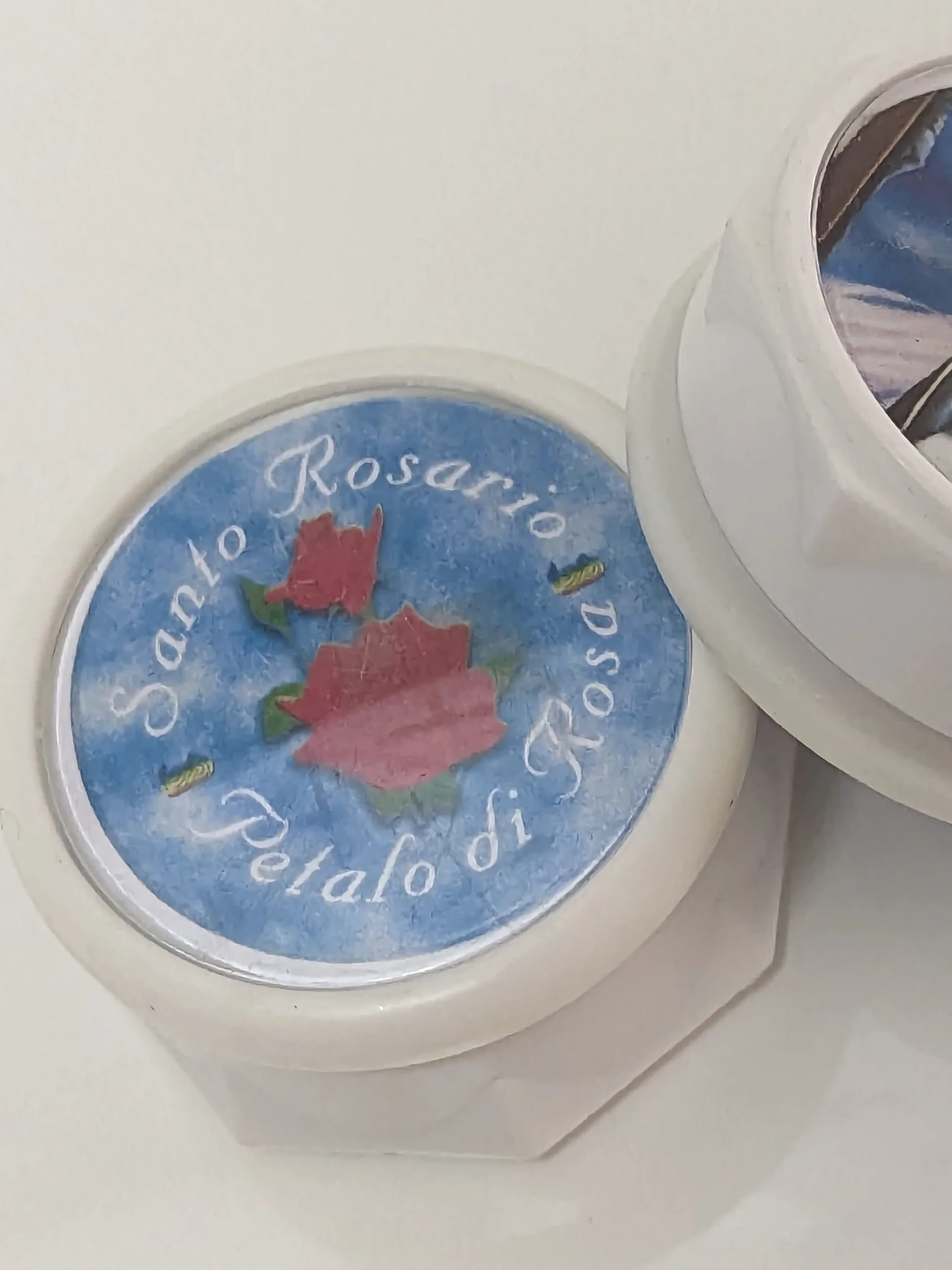 OVUNQUE PROTEGGIMI Rosario con Croce di Papa Francesco profumato alla Rosa. con Veri Petali di Rosa. con Scatola portarosario Santa Rita. Rose Petal Rosary.