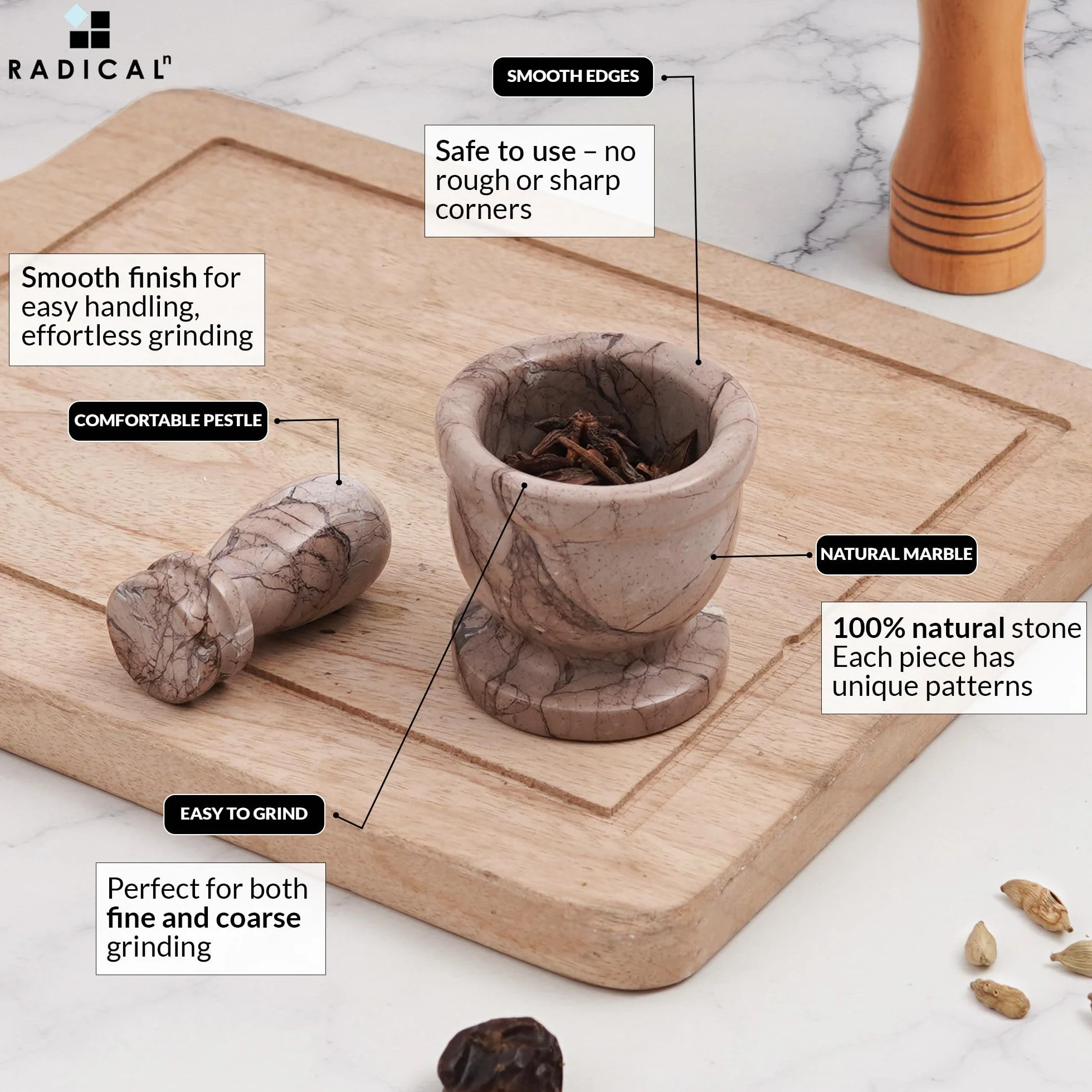 Set di mortaio e pestello in marmo Marinara da 6,3 cm fatto a mano