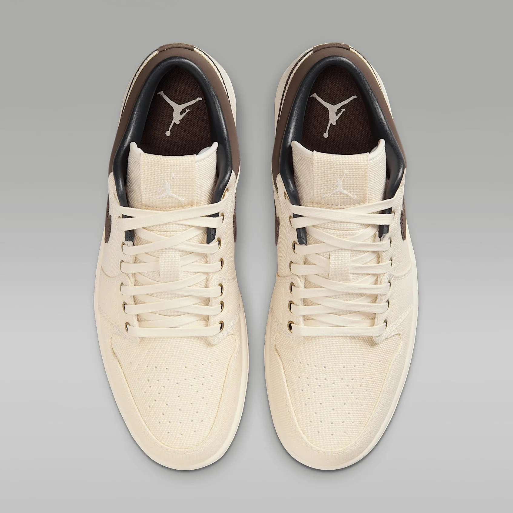 Air Jordan Low PRM Avorio Chiaro Marrone Barocco Off Noir