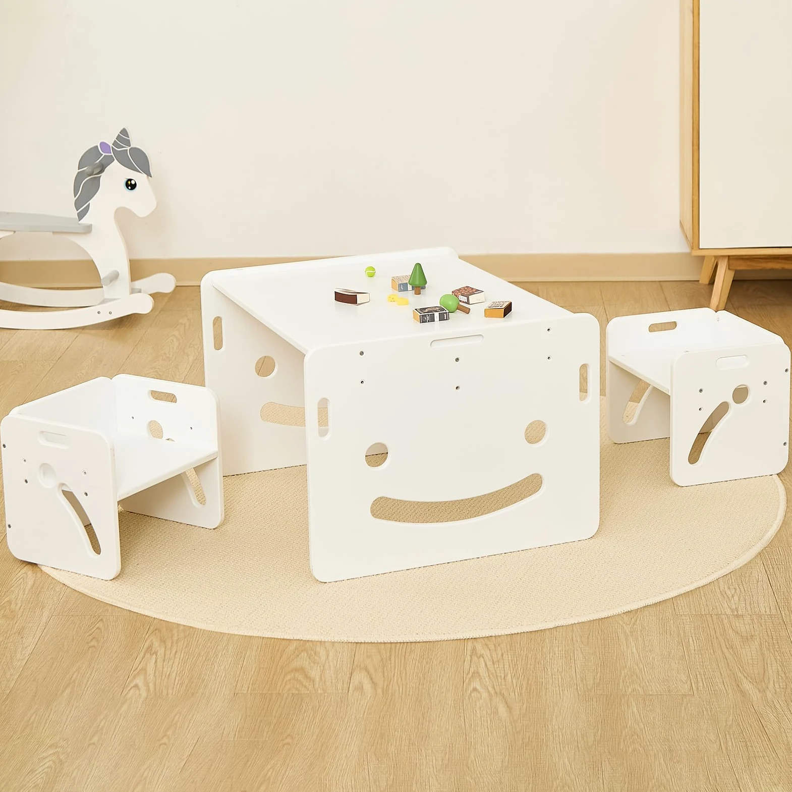 FUNLIO Set Tavolo e 2 Sedia Montessori per Bambini 1-3 Anni, Altezza Regolabile, Ideale per Leggere/Mangiare/Giocare, Montaggio Semplice, Certificato CPC - Bianco