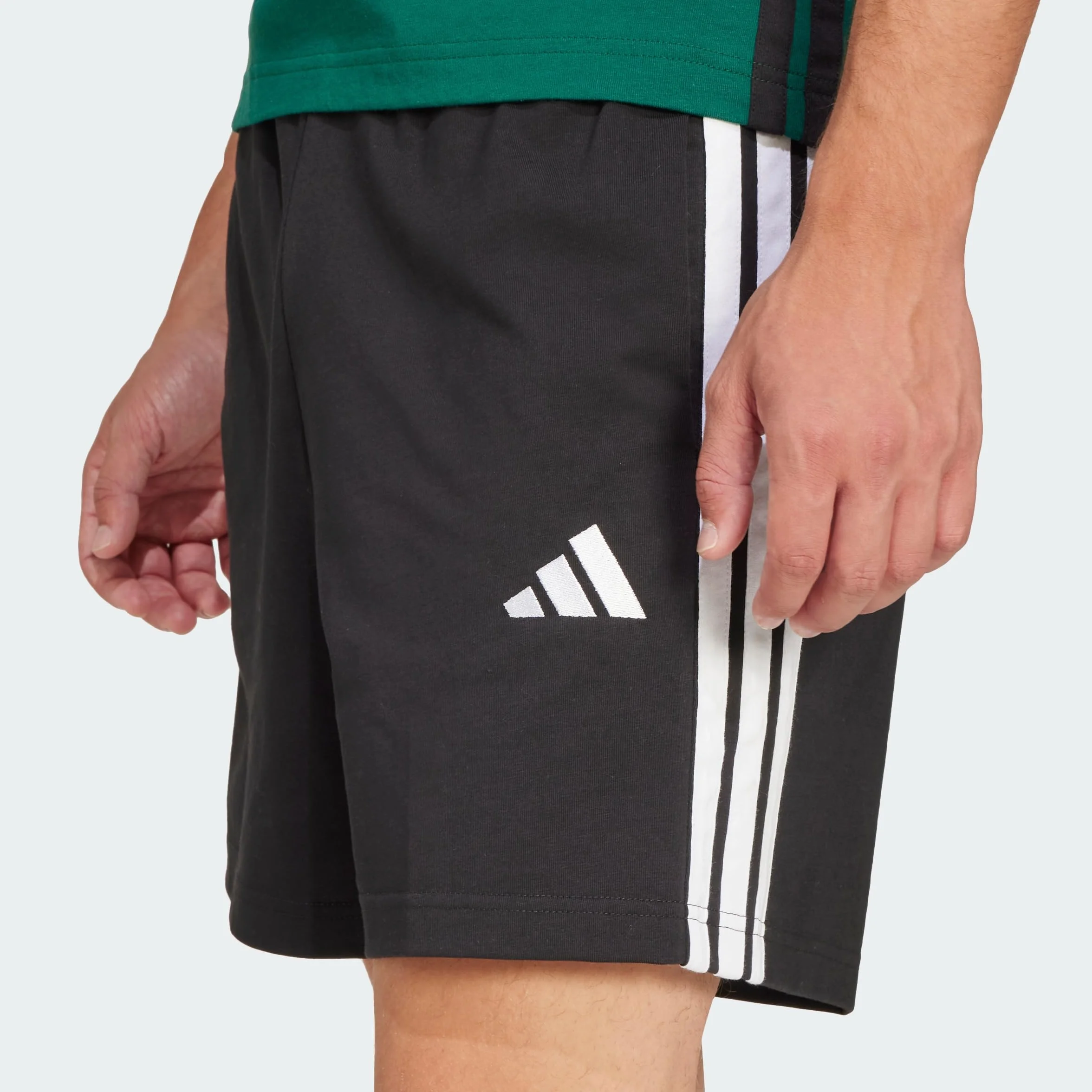 adidas Men Short Essentials 3-Stripes Single Jersey 7-inch