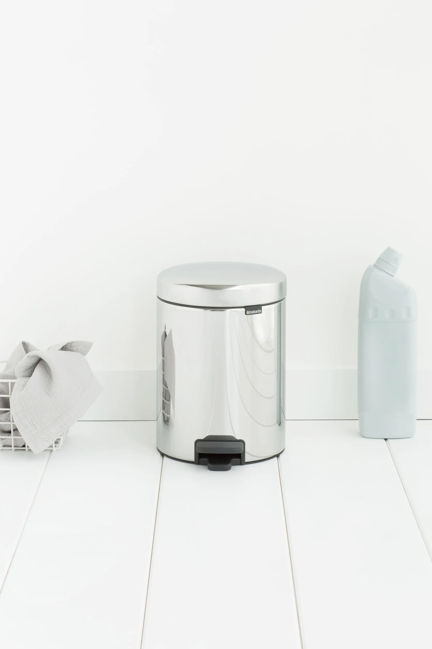 Brabantia Pattumiera con Pedale 5 Litri Argento Inox Lucido