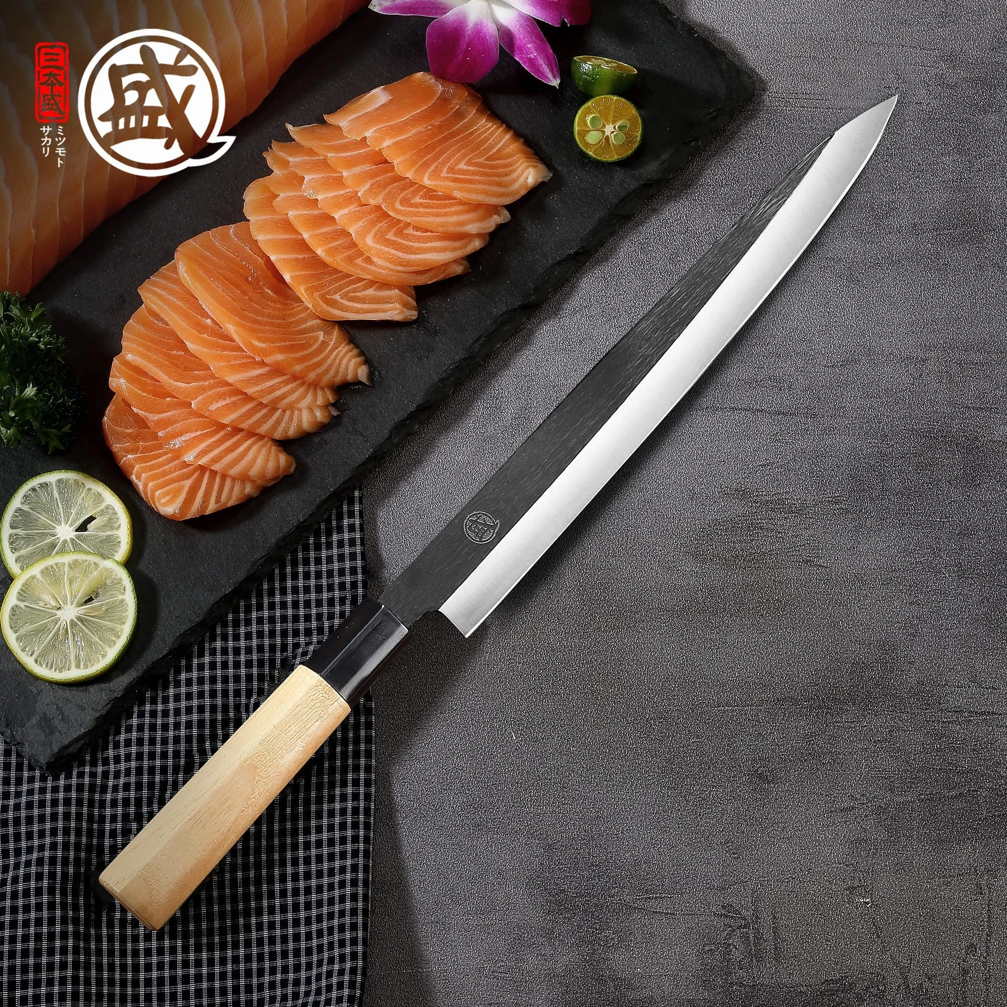 MITSUMOTO SAKARI 28 cm Coltello Yanagiba Giapponese in Lega di Tungsteno, Coltello Sashimi Professionale Forgiato a Mano