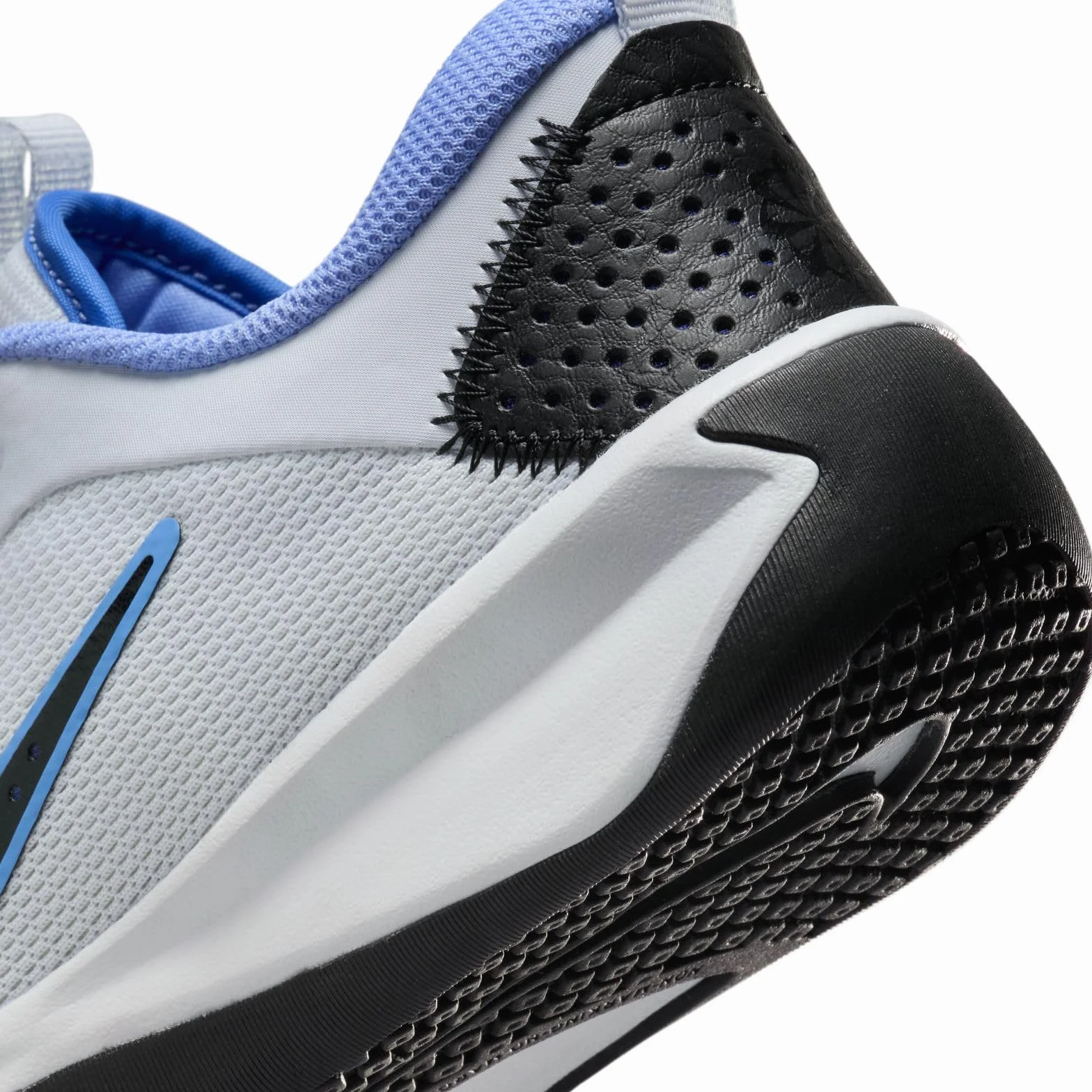 Nike Omni Multi-Court Indoor Scarpe per bambini