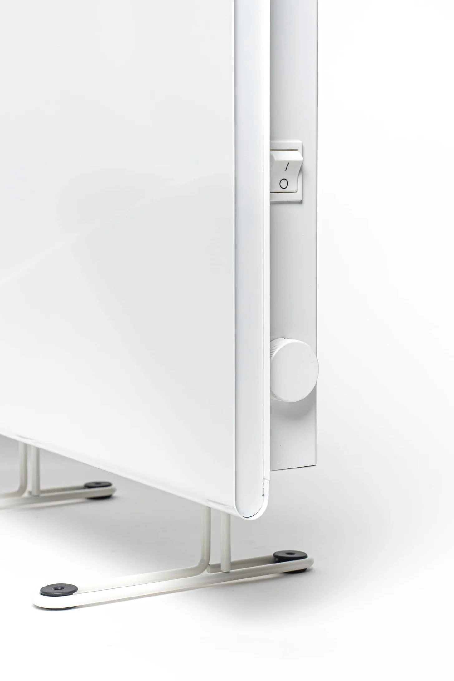 Adax Eco Basic - Termoconvettore elettrico con Termostato e Piedini | Stufetta elettrica basso consumo | Radiatore elettrico | Scaldino Elettrico 1400W | Bianco