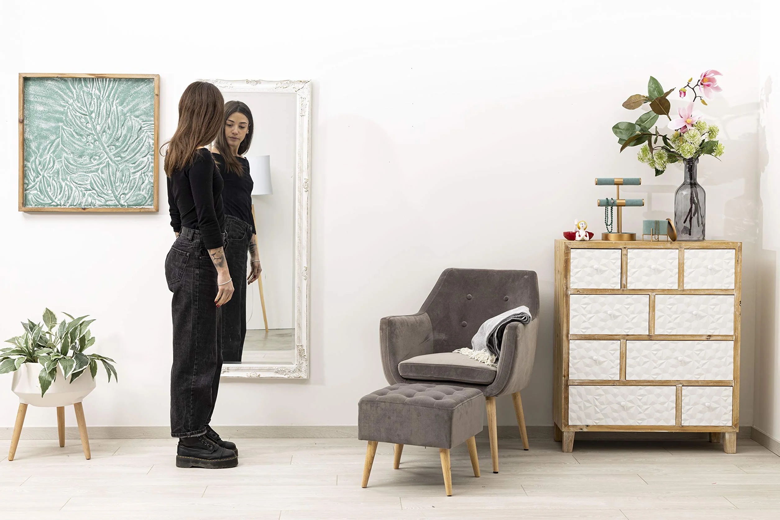 Baroni Home Specchio in Legno Bianco con Cornice Shabby, Specchiera da Parete Rettangolare per camera da letto, bagno o soggiorno, Specchio Shabby Bianco Anticato, 55x142 cm