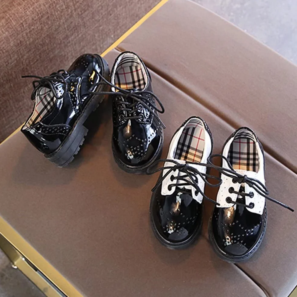 Scarpe Stringate Basse per Bambini e Ragazzi Oxford Brogue Vernice Scarpe Eleganti Bambina Impermeabili Leggere 21-37