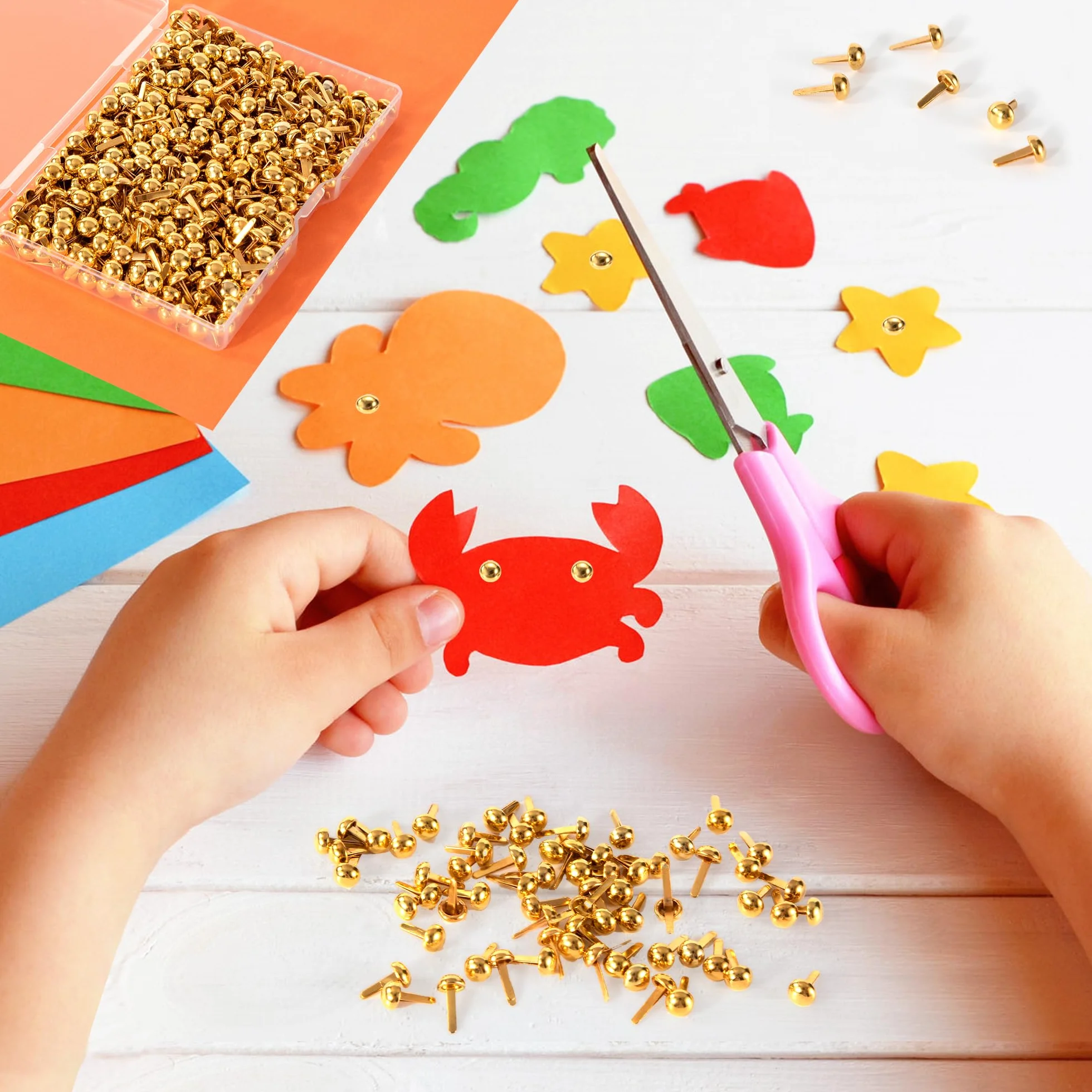Fermacampioni Piccoli Mini Brads 6mm 500 Pezzi Oro per Album Scrapbooking DIY