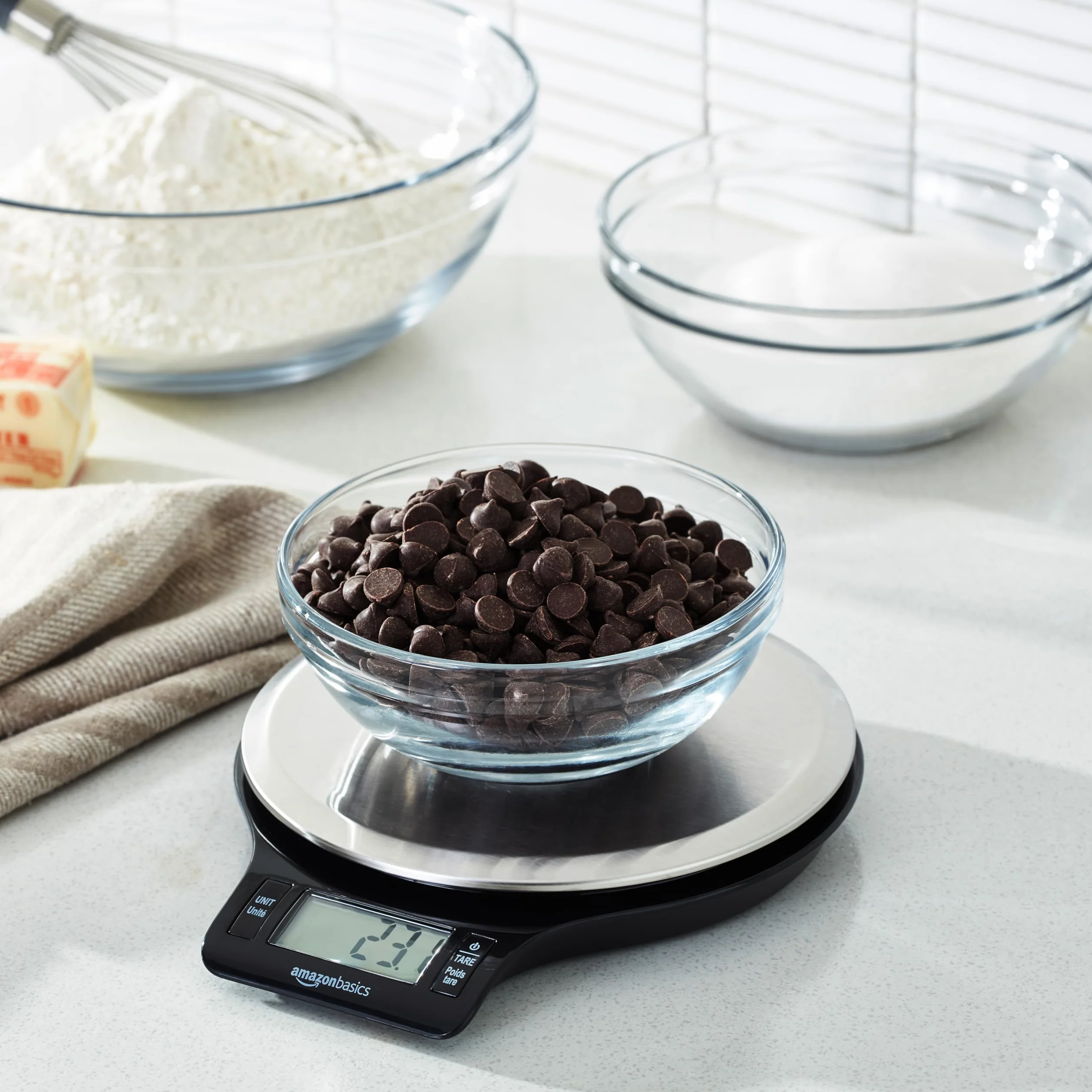 Amazon Basics Bilancia digitale da cucina con display LCD, priva di BPA, nero e acciaio inossidabile