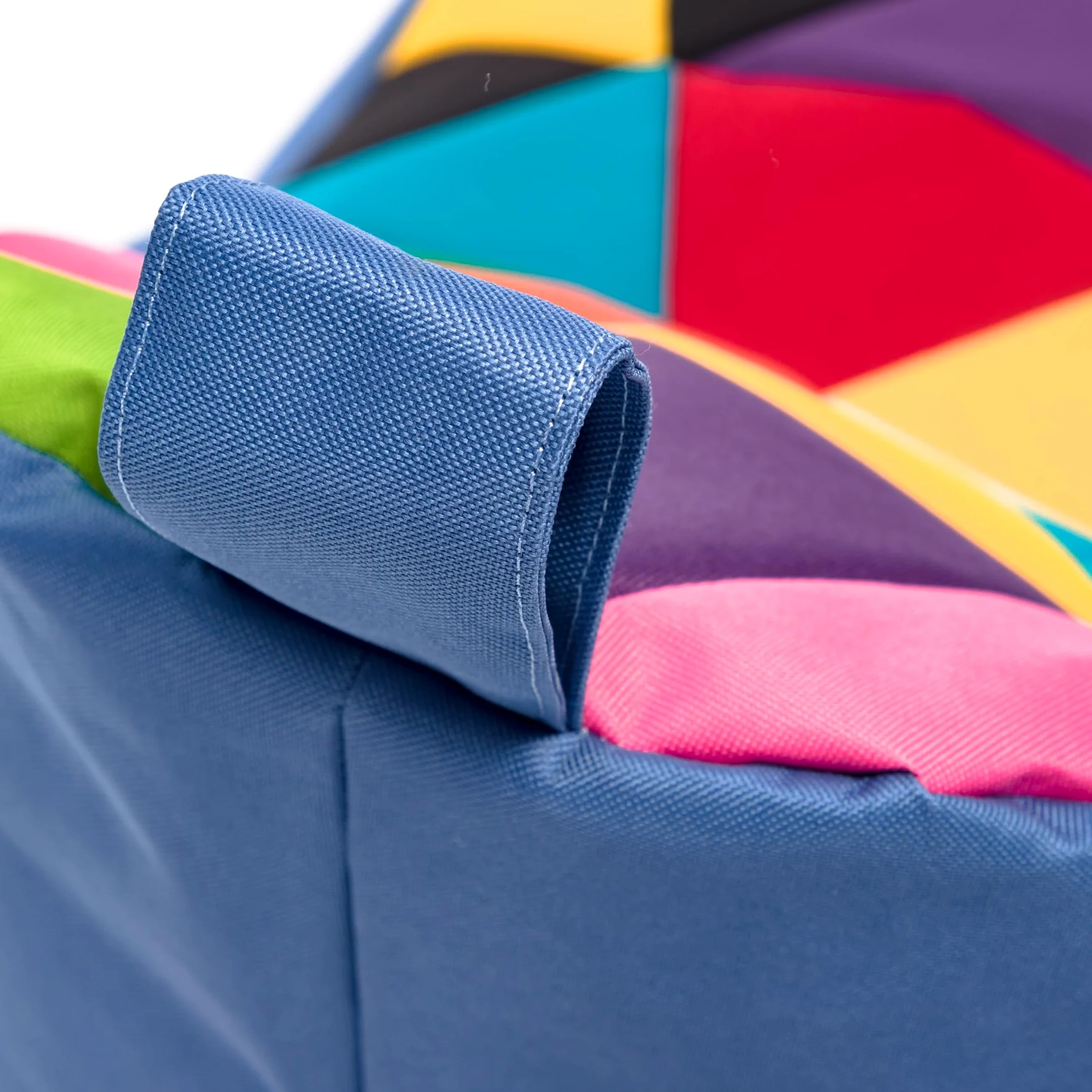 Ecopuf - Pouf Keiko Patchwork Poltrona da Esterno Impermeabile - Pouf Imbottito in Palline di Polistirolo - Relax Soggiorno - M - 100x80x85 cm, Miscela/Blu