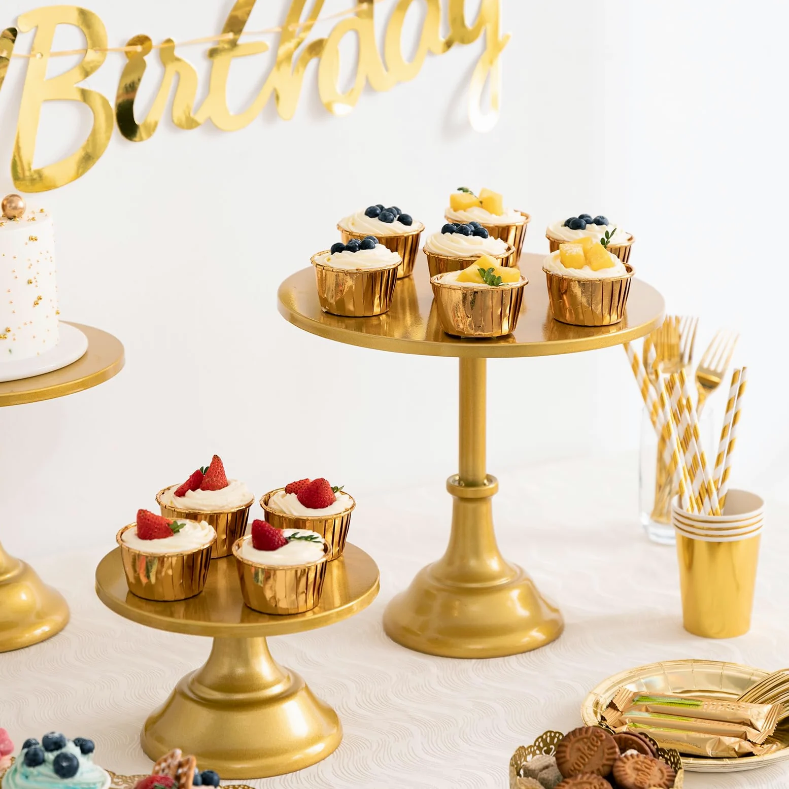 HBlife Set di 3 alzate per torte, color oro, diametro 20,3 cm, 25,4 cm, 30,5 cm, perfetto per dessert, cupcake e torte per feste, matrimoni, compleanni, baby shower, anniversari (metallo)