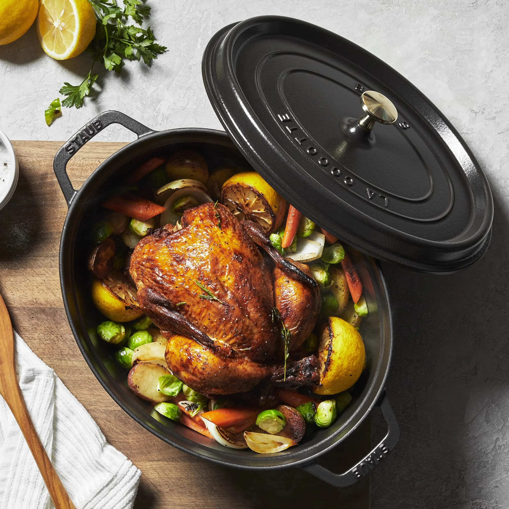 STAUB La Cocotte Casseruola Ovale, Ghisa, Nero, 41 cm