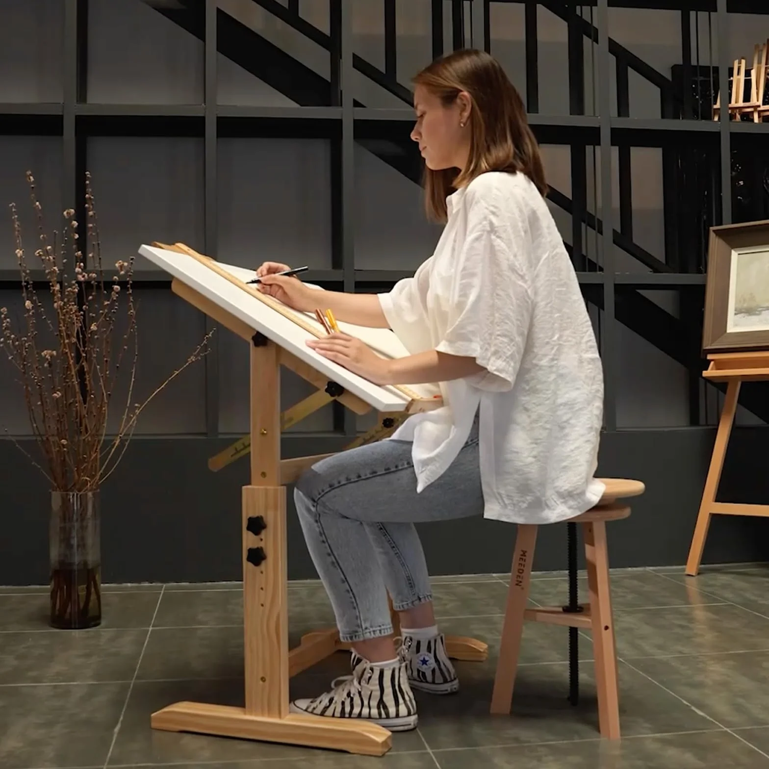 MEEDEN Set di da disegno e sgabello, altezza regolabile, sgabello da artista e tavolo per artigianato, tavolo inclinabile di scrivania da disegno, perfetto per scrittura