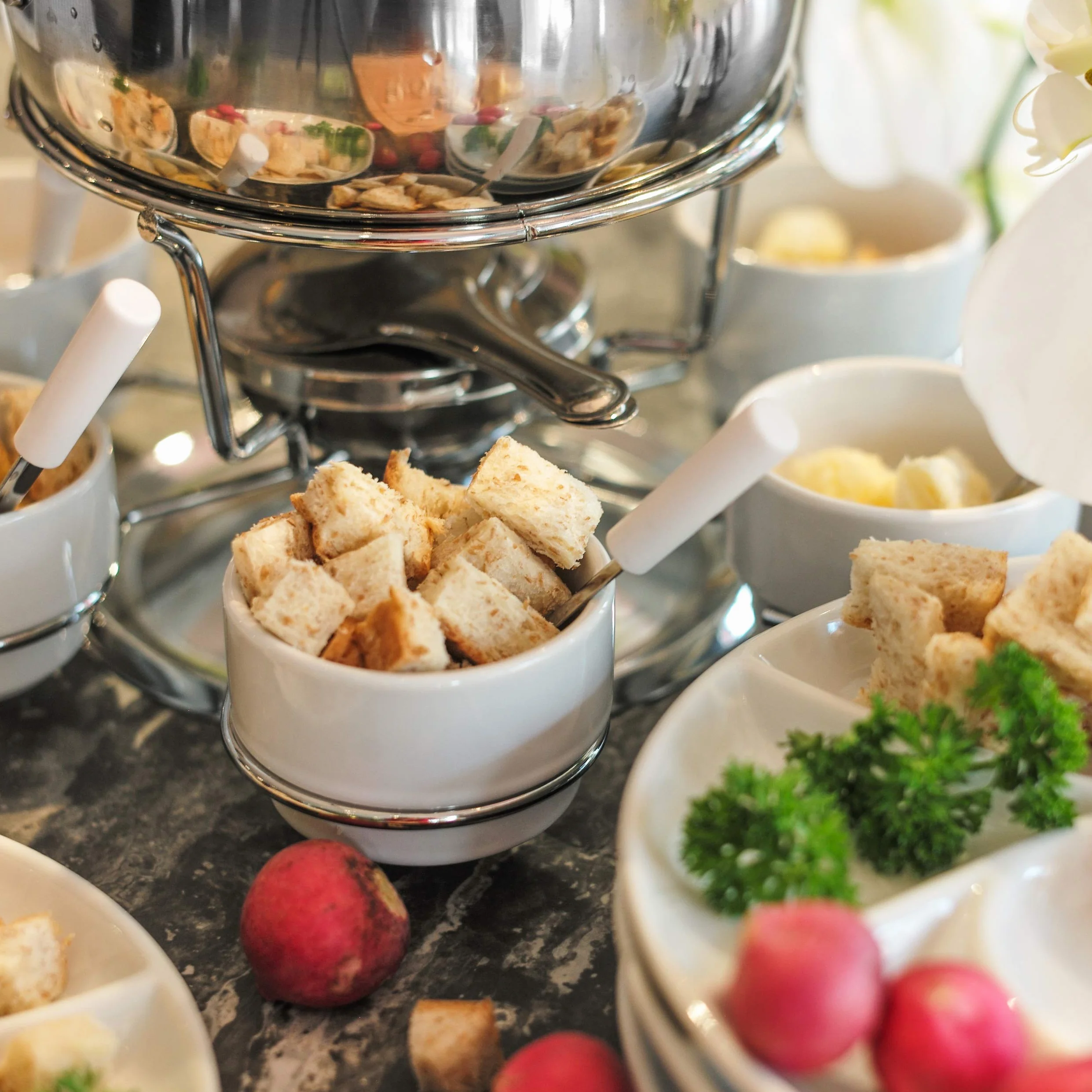 Ribelli Set Fonduta 28 Pezzi Acciaio Inox per 6 Persone