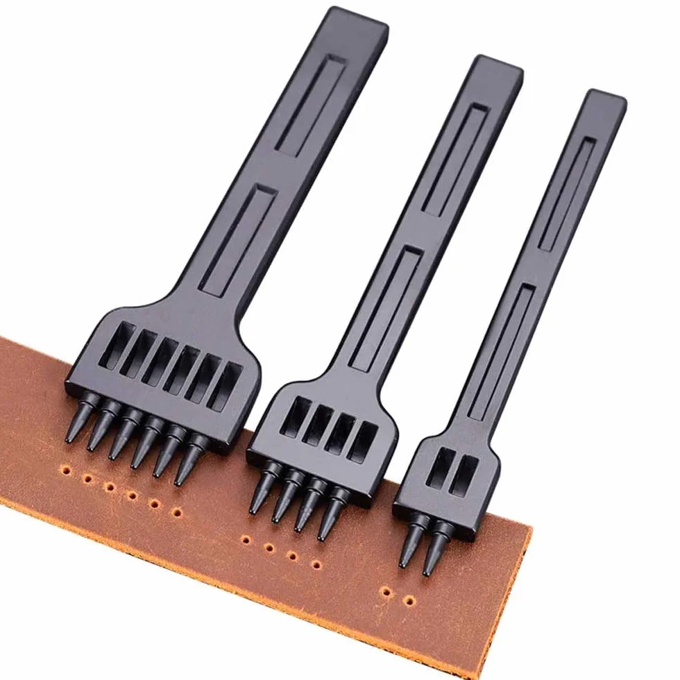 Scalpelli Set di Cuoio, 3 Pezzi Pugno Acciaio, Punzoni in Pelle, Professionale DIY Metallo 2/4/6 Poli Perforazione Strumenti per Cintura, Pelle, Cinturino, Cartoncino, Gomma (5 MM)