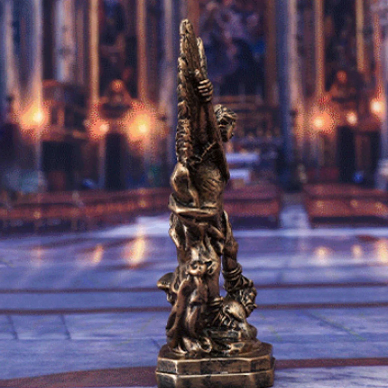 Statua di San Michele in resina angelo in bronzo con spada e diavolo scultura cristiana altare casa