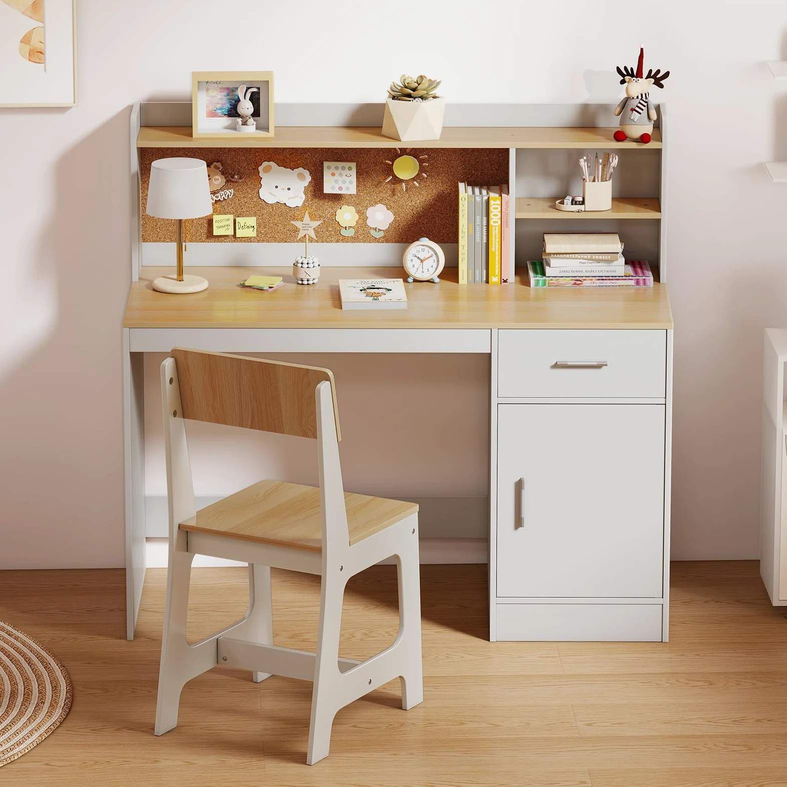 LIFEZEAL Scrivania e Sedia per Bambini, con Cassetto, Armadietto, Ripiano, Bacheca, Sedia con Schienale, Tavolino da Studio, Gioco, Banco Scuola per Ragazzi, in Legno, per Cameretta (naturale)