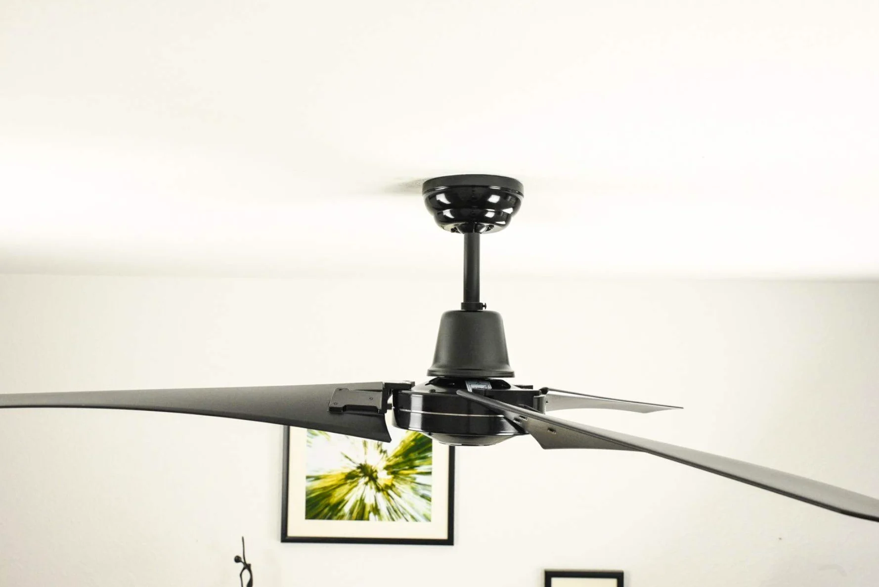 Ventilatore industriale a soffitto Pepeo Vourdries Black 142 cm con telecomando incluso