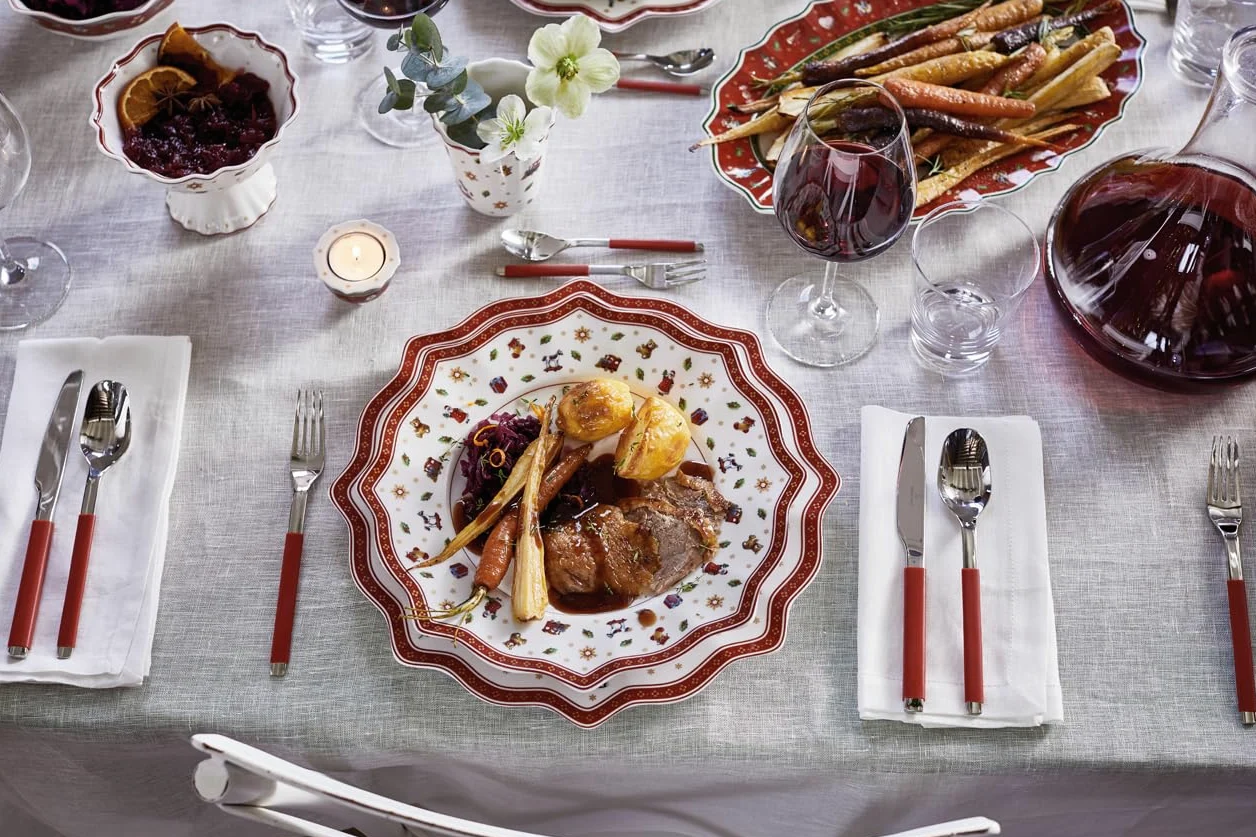 Villeroy & Boch Play! Red Roses Posate da Tavola per 6 Persone, 24 Pezzi, Acciaio, Impugnatura in Plastica Rossa