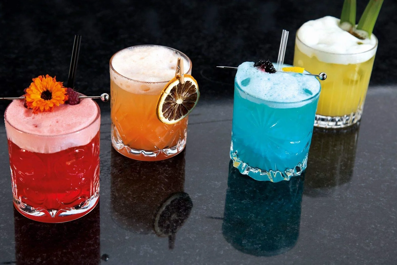 RCR Cristalleria Italiana Mixology 4 Bicchieri Vetro Trasparente