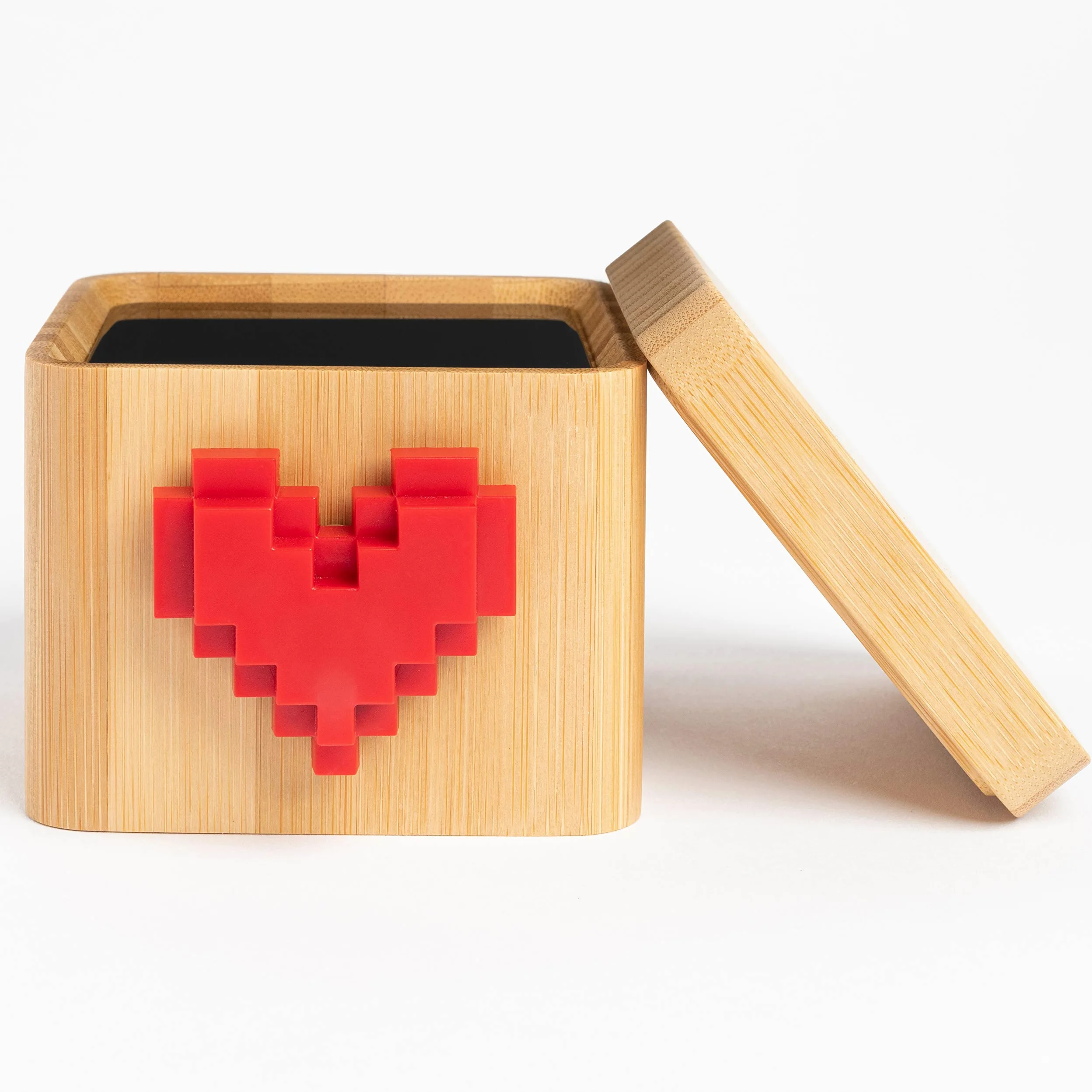 Lovebox Nero e Bianco | Scatola per Amore connessa | Presa Europa | Regalo Coppia, Festa della Mamma, Anniversario di Matrimonio, Regalo relazione a Distanza