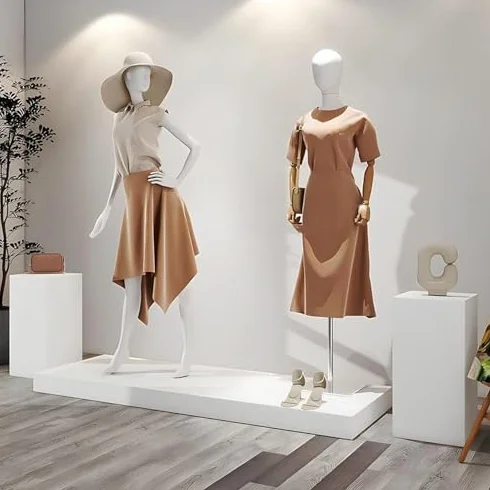 Supporti a piedistallo per decorazione eventi, forti colonne cubiche portanti per sculture nuziali e espositore da tavolo da dessert