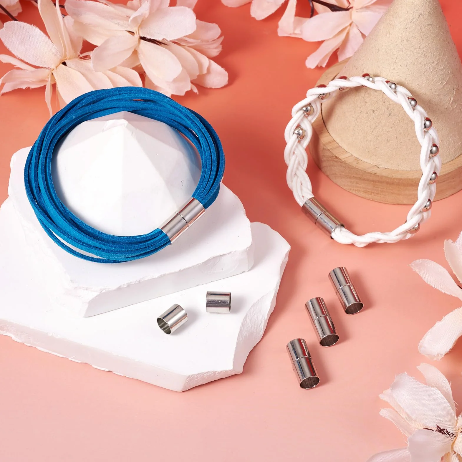Craftdady 10 set 8 mm Chiusure magnetiche in ottone a colonna, terminali per cordino in pelle, distanziatori per tubi, terminali per perline, platino per creazione di bracciali, collane, gioielli