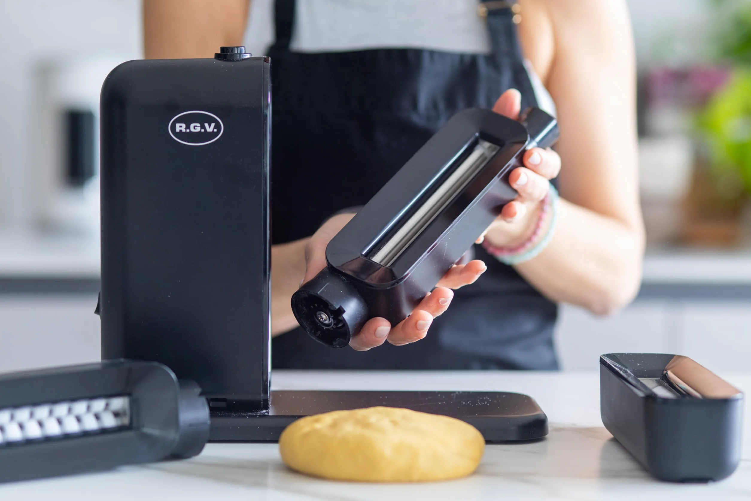 RGV Pasta Ora Macchina Elettrica per Pasta 120W, 3 Accessori, ABS