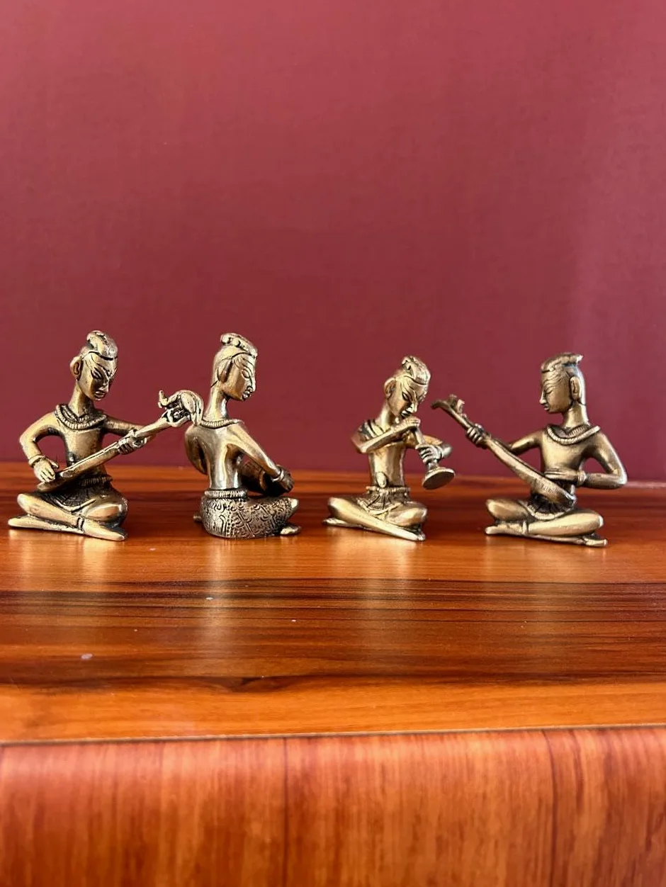 Joyful - Set musicale in ottone, 4 pezzi, collezione di idoli musicisti per regali di ritorno al matrimonio, regalo di nozze, set musicista in ottone, 11,4 cm, set di musicisti popolari tribali per la